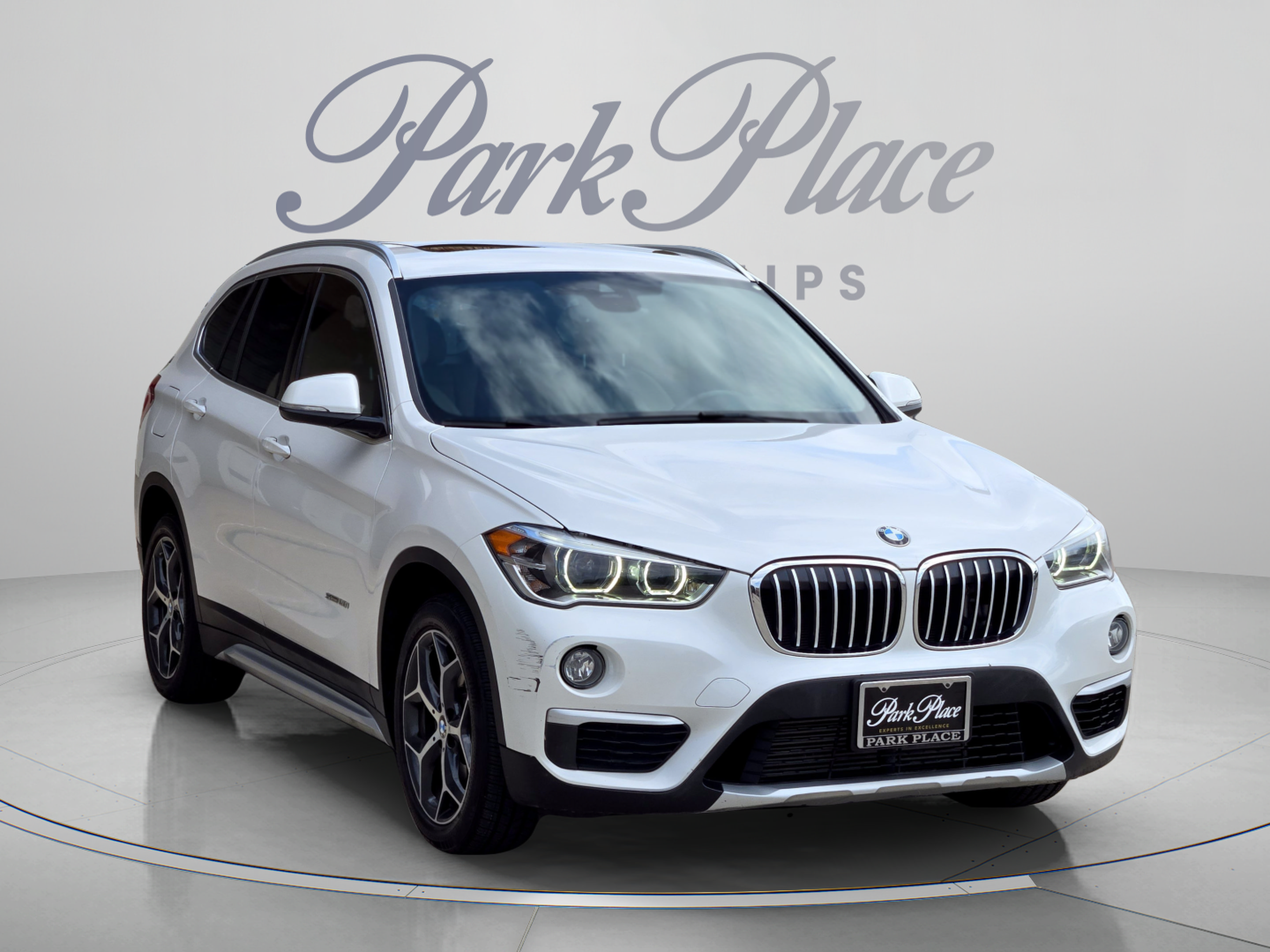 Used 2018 BMW X1 sDrive28i w/ Premium Package FWD image 8