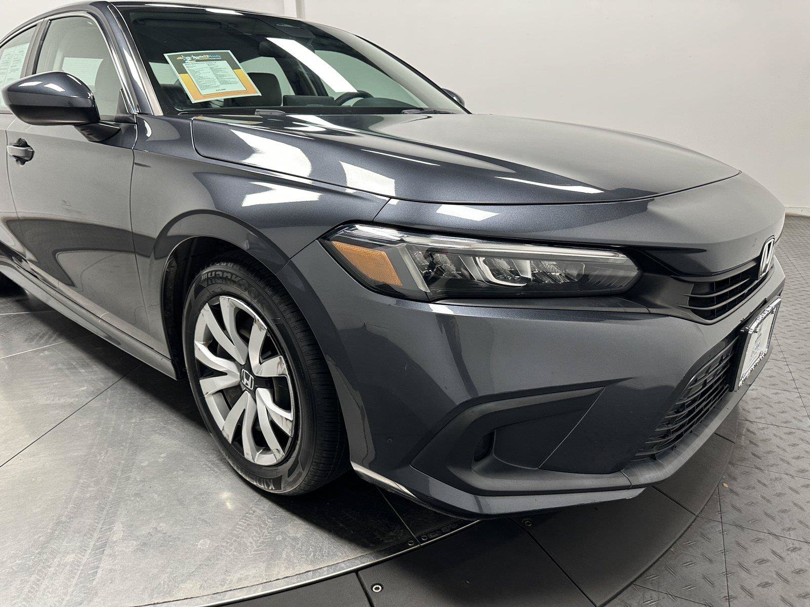 Used 2022 Honda Civic LX image 3