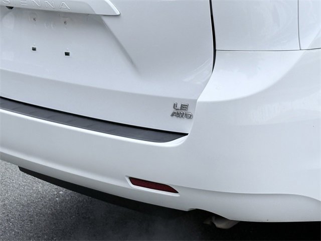 Certified 2020 Toyota Sienna LE image 5