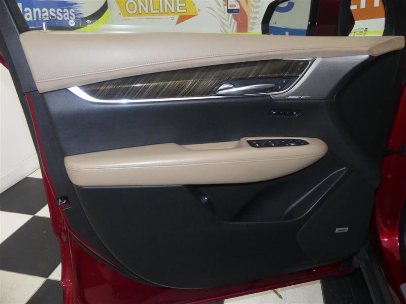 Used 2022 Cadillac XT6 Sport w/ Platinum Package image 26