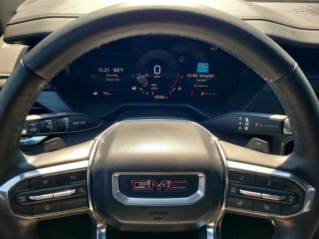 Used 2025 GMC Acadia Elevation image 26