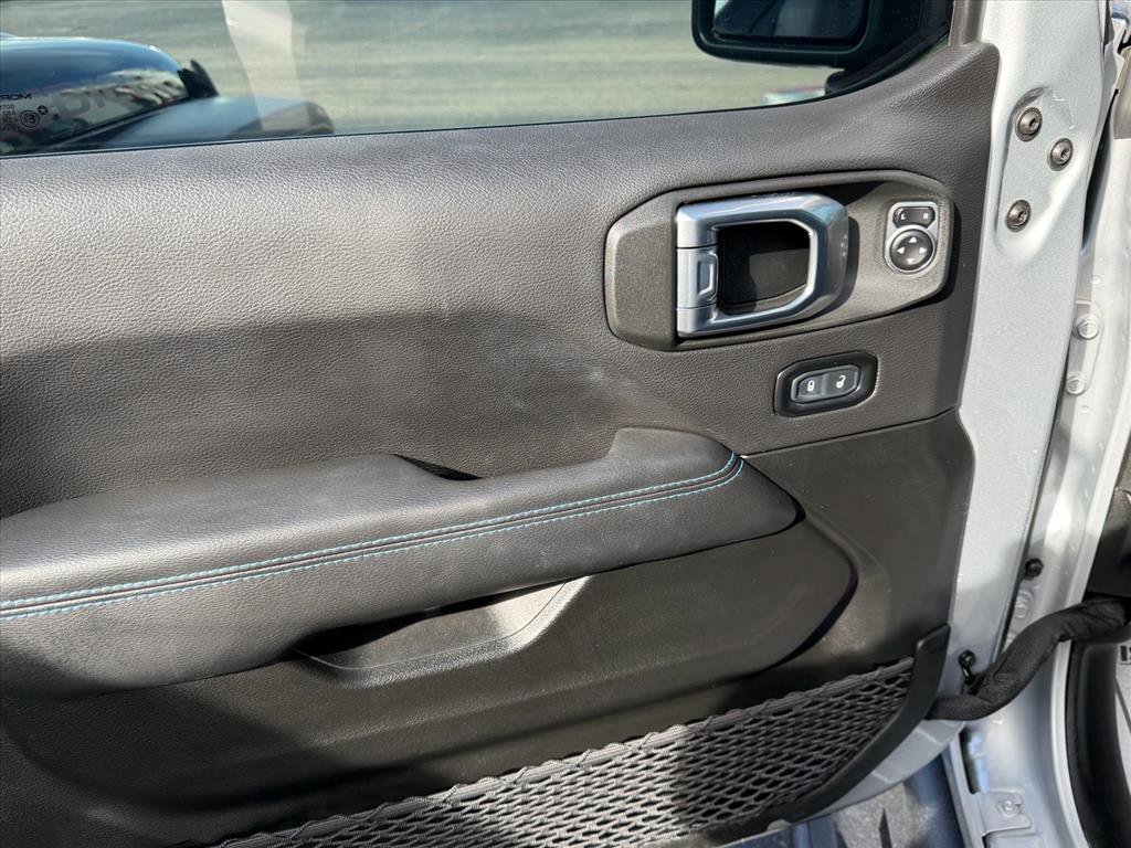 Used 2023 Jeep Wrangler Unlimited Rubicon 4xe w/ Steel Bumper Group image 30