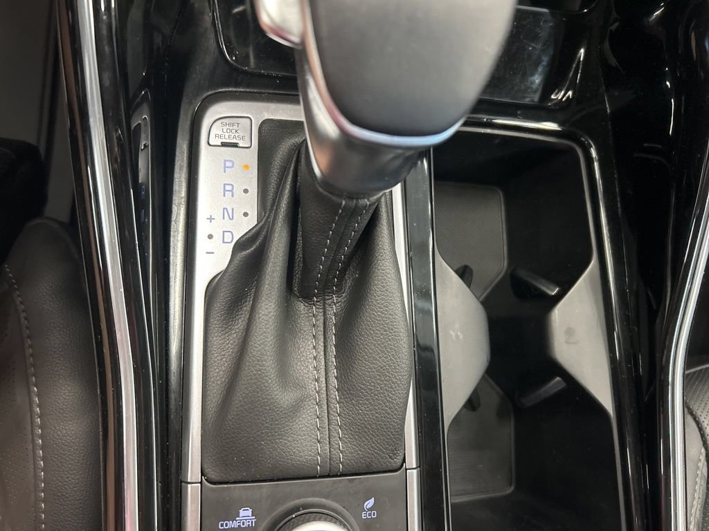 Used 2023 Kia Sorento SX AWD/4WD image 23