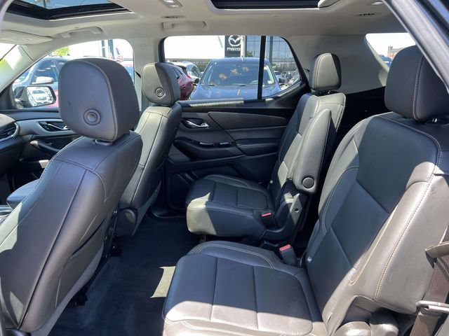 Certified 2020 Chevrolet Traverse LT w/ LT Premium Package AWD/4WD image 11