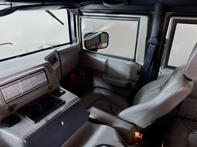 Used 2003 HUMMER H1 4-Door Open Top AWD/4WD image 24