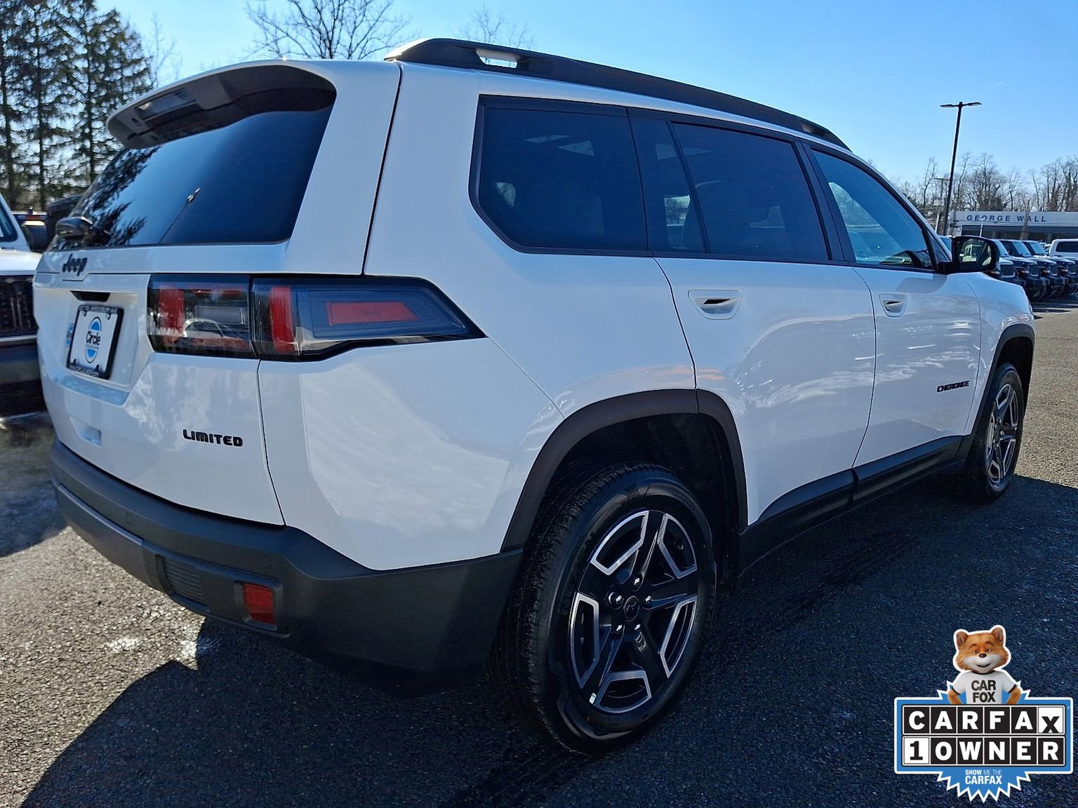 New 2026 Jeep Cherokee Limited image 3
