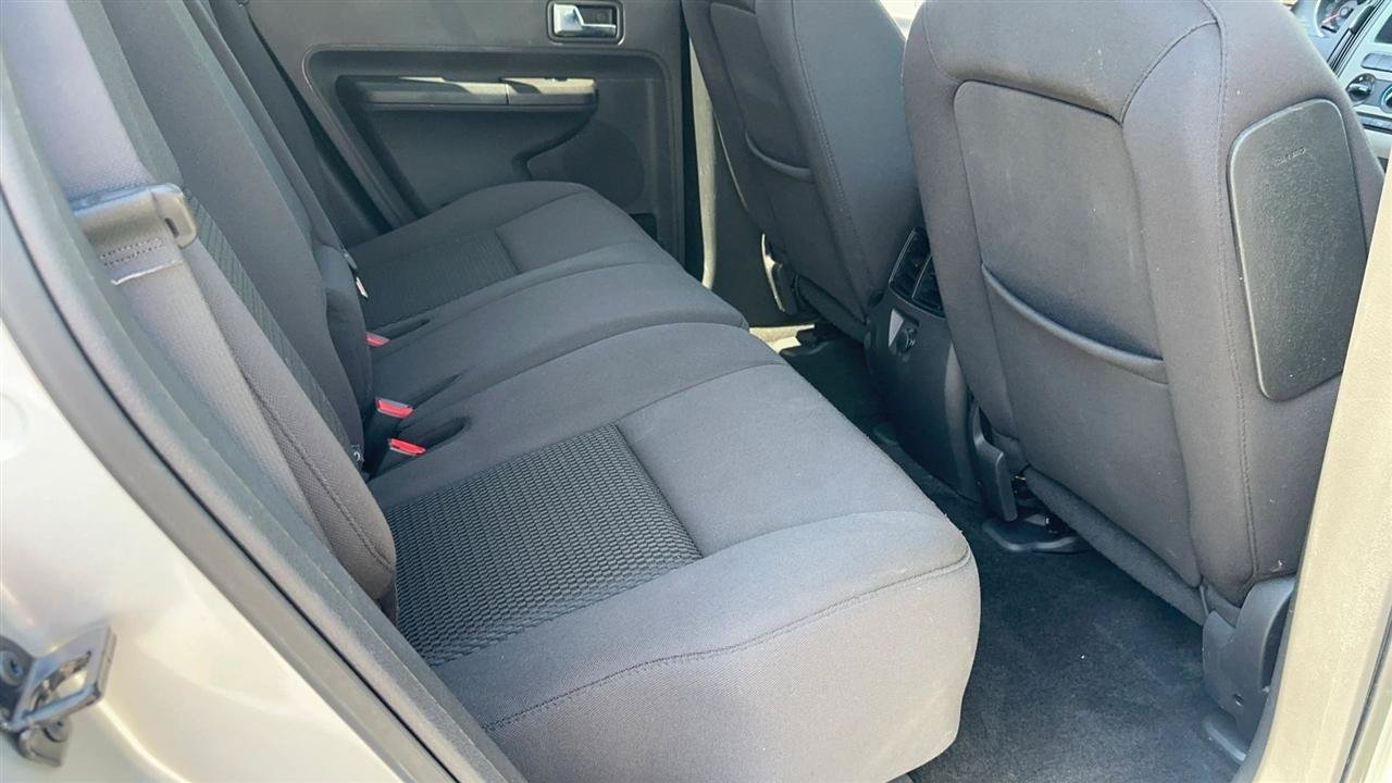 Used 2010 Ford Edge SE FWD image 19