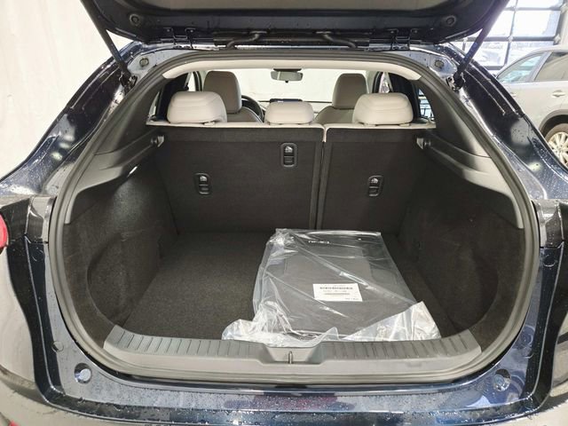 New 2026 MAZDA CX-30 AWD 2.5 S w/ Select Sport Pkg image 10