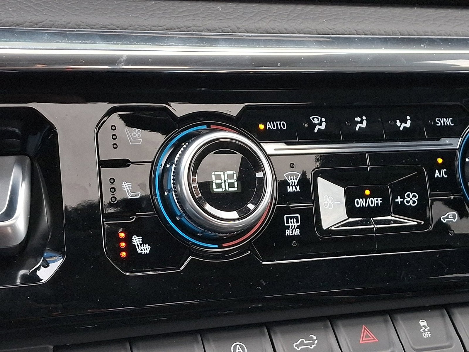 Used 2024 GMC Sierra 1500 Denali w/ Denali Reserve Package image 15