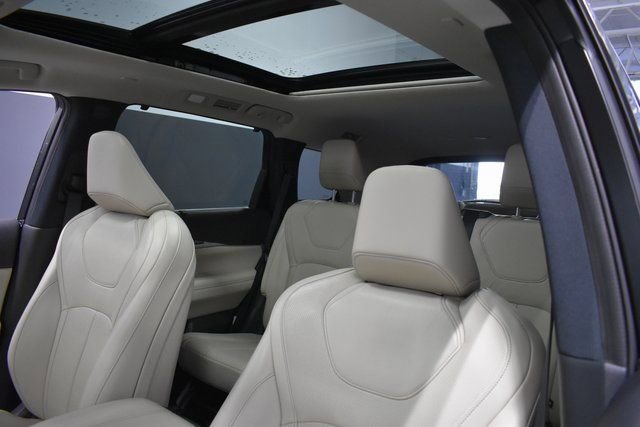Used 2025 INFINITI QX60 Luxe image 17