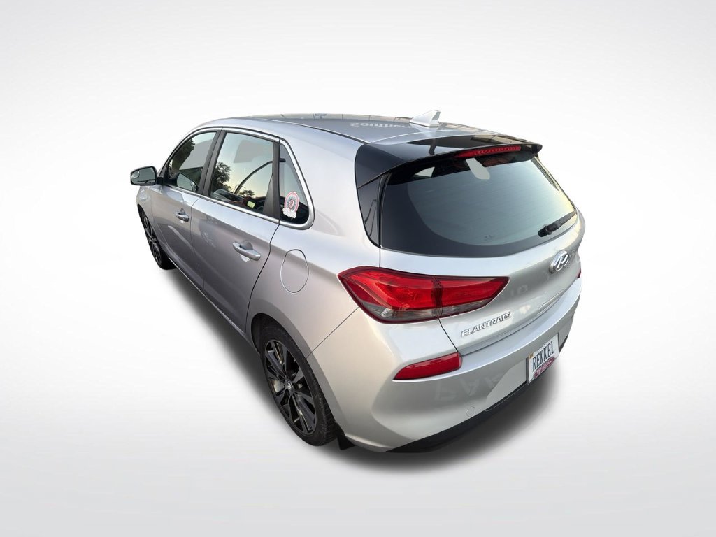 Used 2018 Hyundai Elantra GT FWD image 4