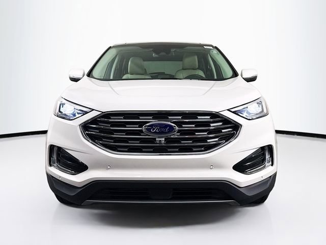 Used 2022 Ford Edge Titanium w/ Equipment Group 301A image 2