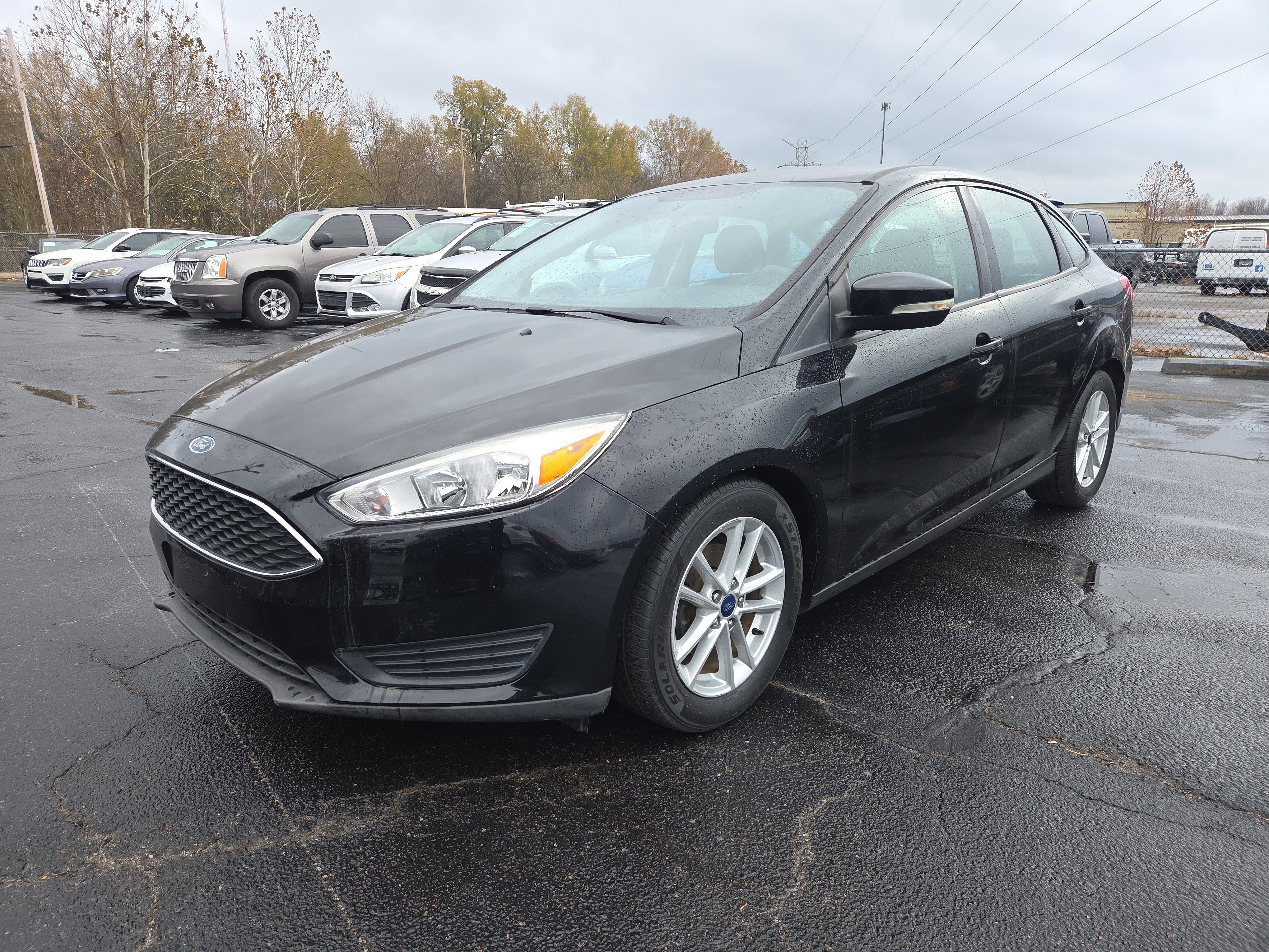 Used 2017 Ford Focus SE