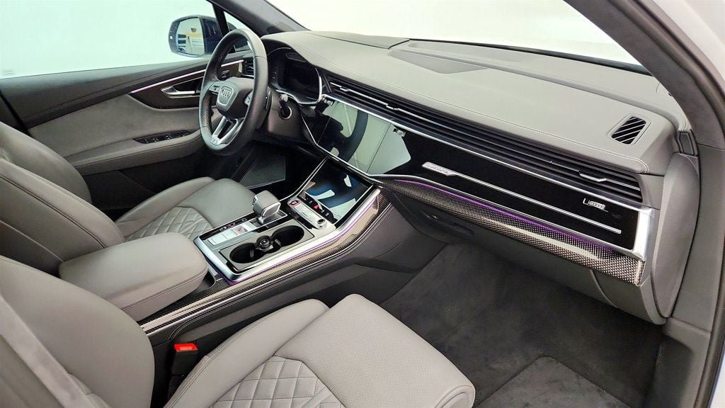 Used 2023 Audi SQ7 Prestige AWD/4WD image 26