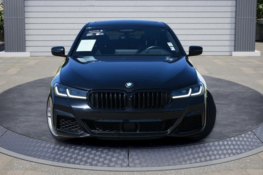 Certified 2022 BMW M550i xDrive w/ Executive Package image 2
