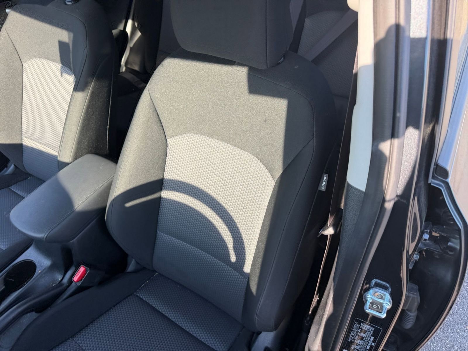 Used 2025 Nissan Sentra S FWD image 34