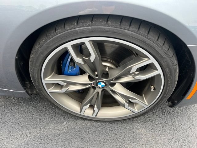 Used 2020 BMW M550i xDrive w/ Executive Package AWD/4WD image 16