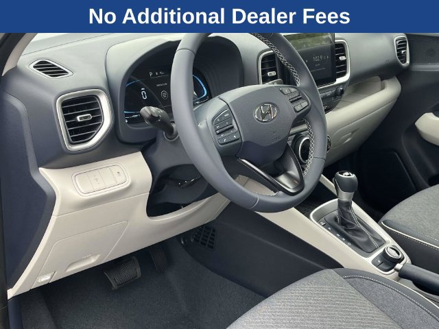 New 2026 Hyundai Venue SEL FWD image 9