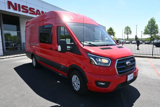 Used 2024 Ford E-Transit 148 High Roof Extended RWD image 10