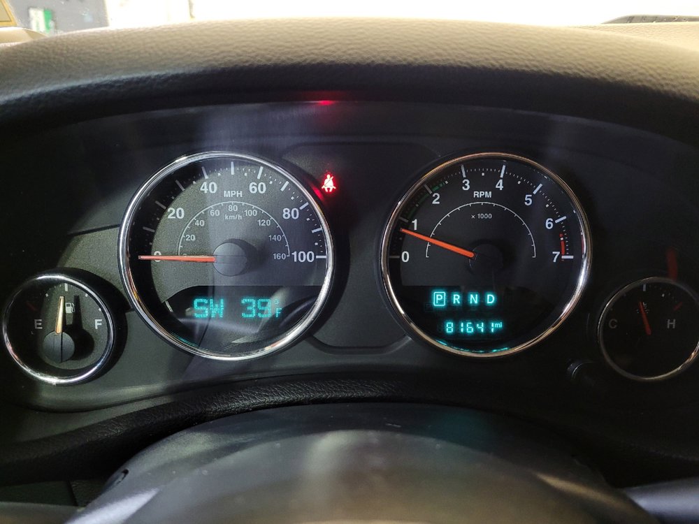 Used 2018 Jeep Wrangler Unlimited Sport image 23