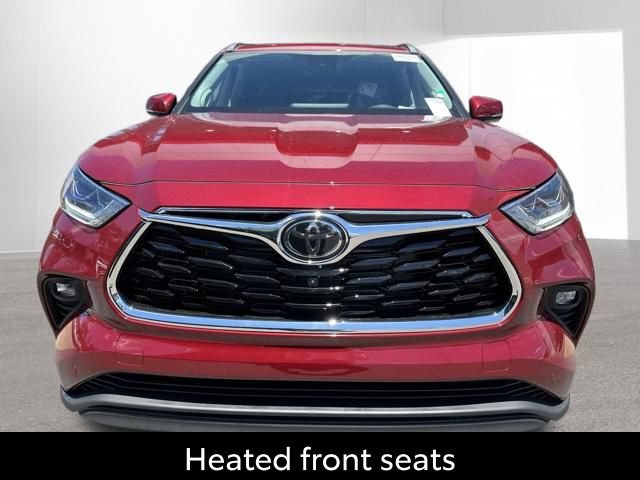 Certified 2026 Toyota Highlander Limited AWD/4WD image 19