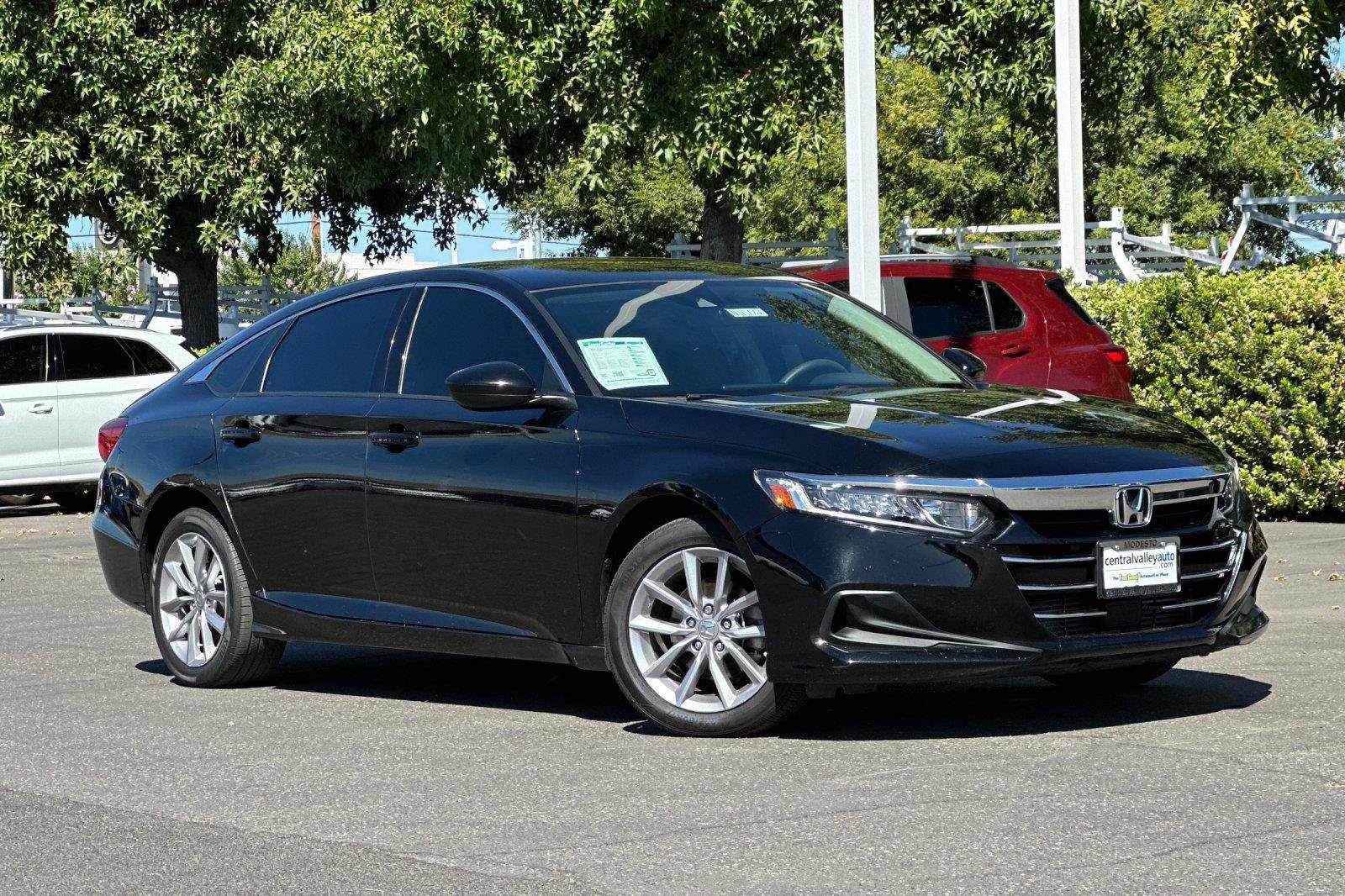 Used 2022 Honda Accord LX image 1