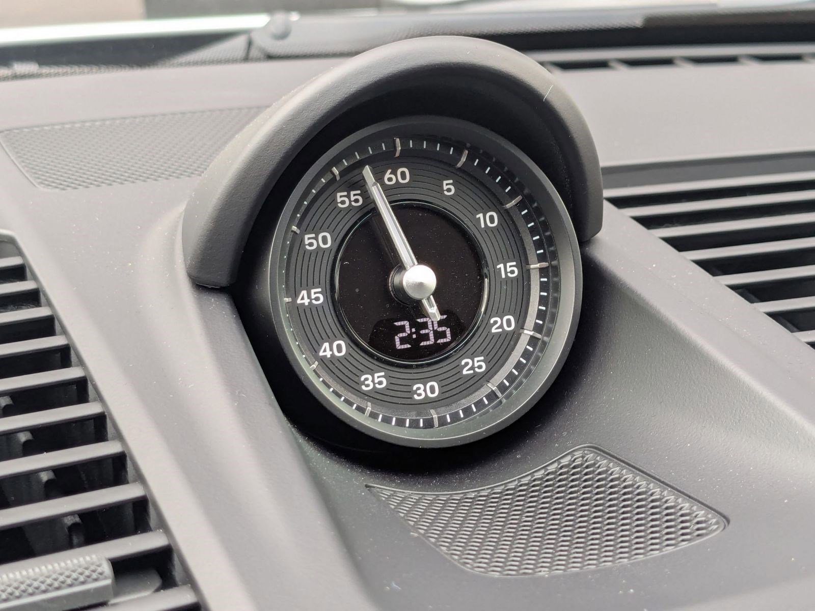 Certified 2026 Porsche 911 Carrera GTS image 21