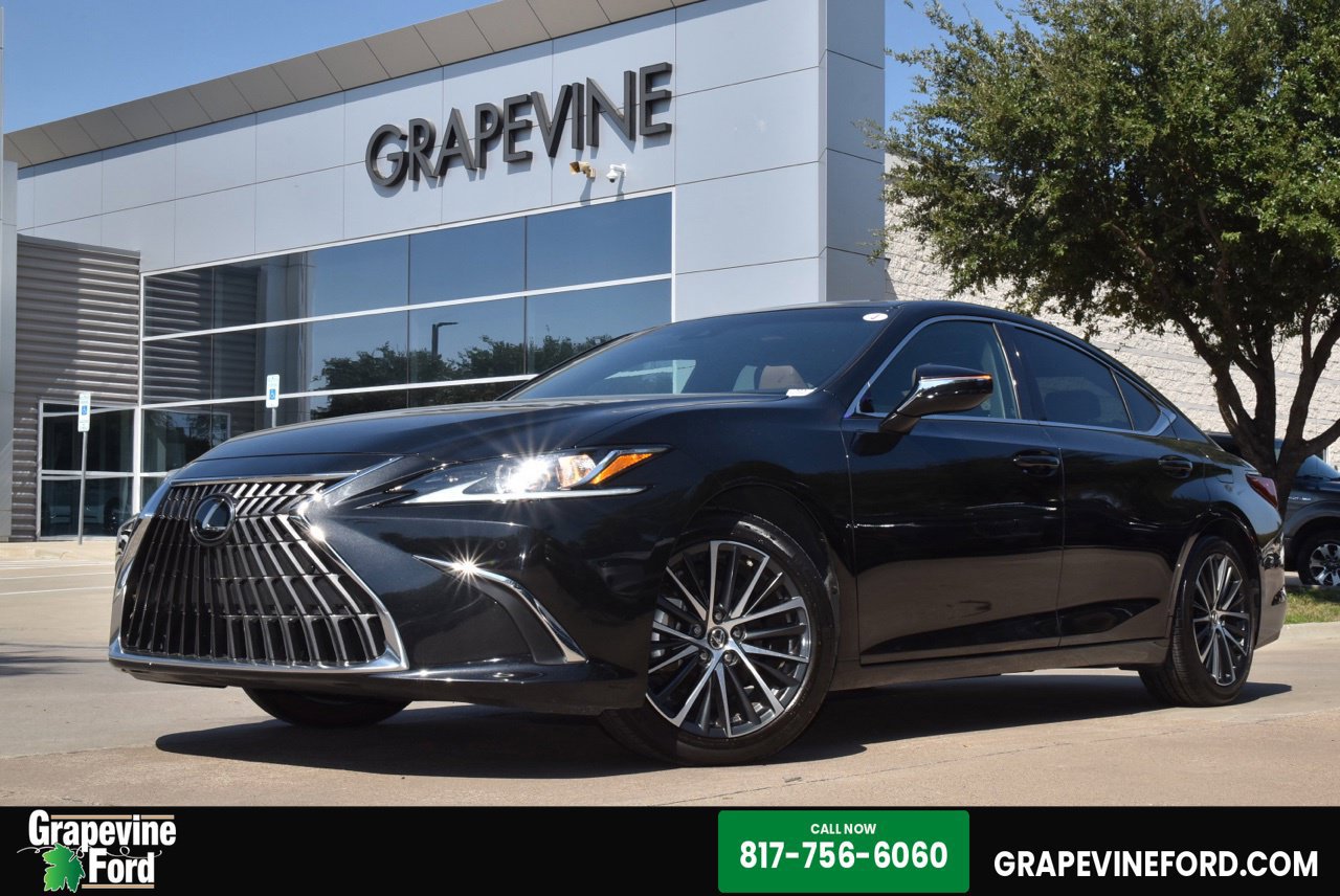 Used 2025 Lexus ES 350 w/ Premium Package