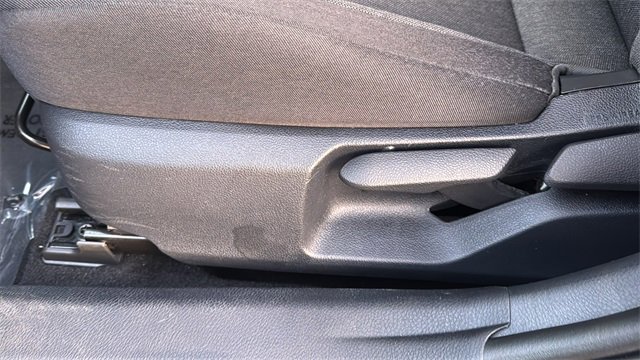 Used 2025 Toyota Camry LE image 24