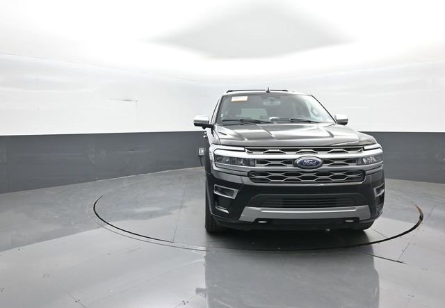 Certified 2023 Ford Expedition Platinum image 2