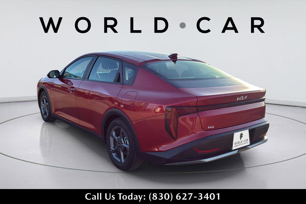 Certified 2025 Kia K4 image 10
