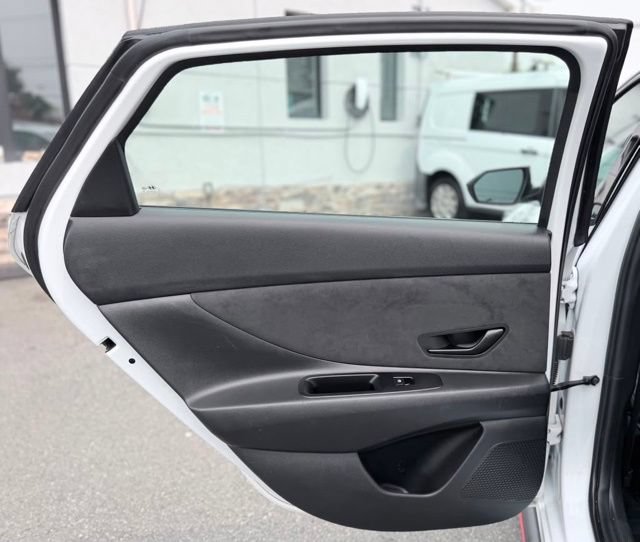 Used 2025 Hyundai Elantra N FWD image 19