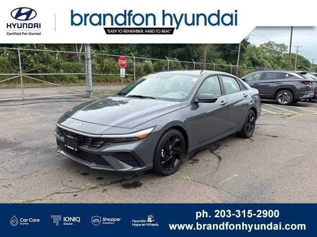 Certified 2026 Hyundai Elantra Sport FWD image 3