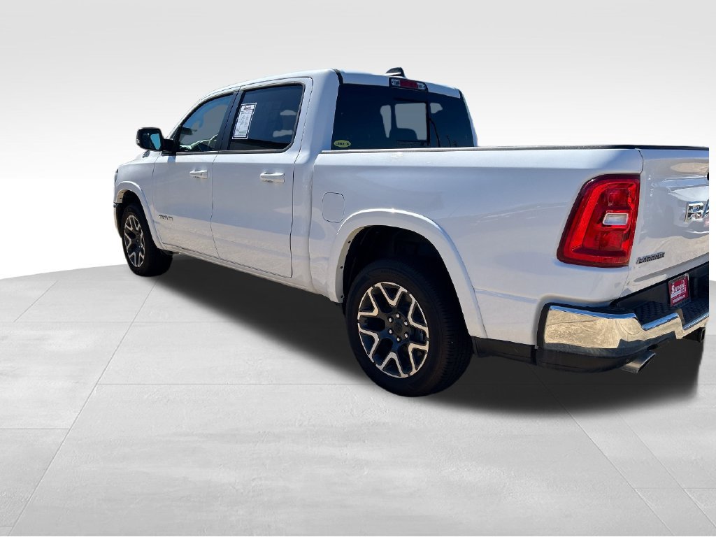 Used 2025 RAM 1500 Laramie AWD/4WD image 3