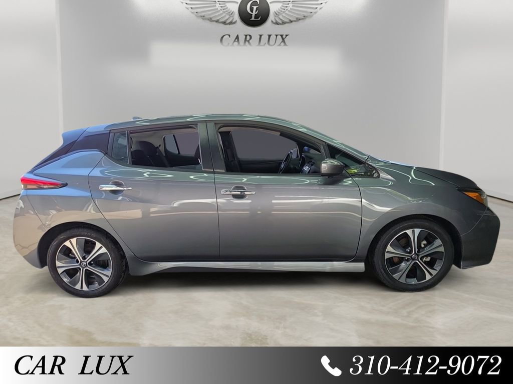 Used 2020 Nissan Leaf SV w/ SV Technology Package FWD image 6