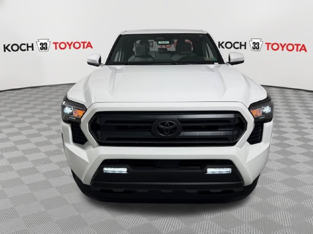 New 2026 Toyota Tacoma SR5 AWD/4WD image 2