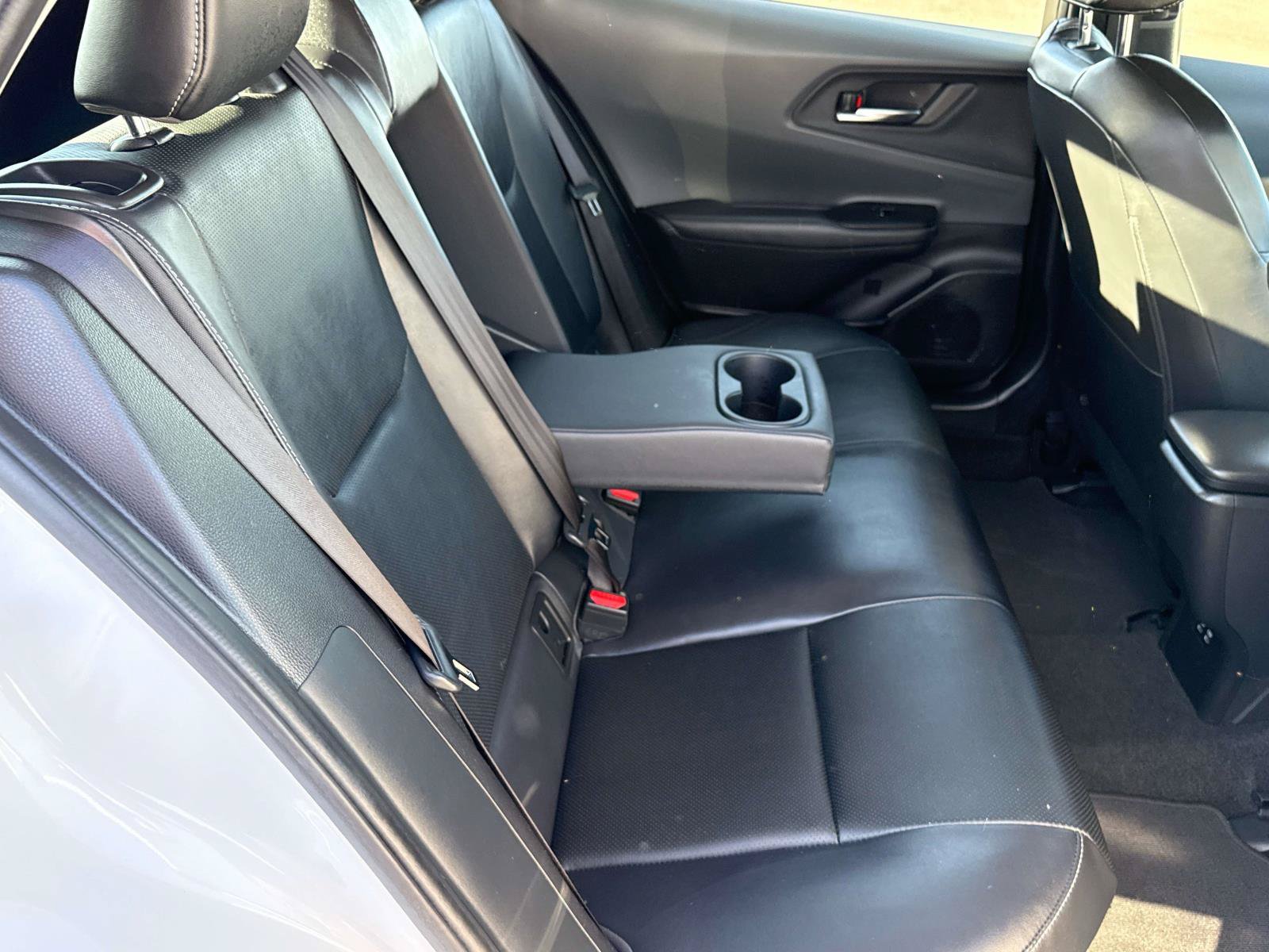 Used 2025 Toyota Prius XLE FWD image 16
