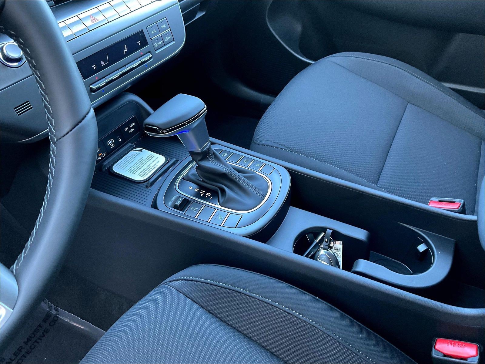 New 2027 Hyundai Kona SEL Sport AWD/4WD image 12