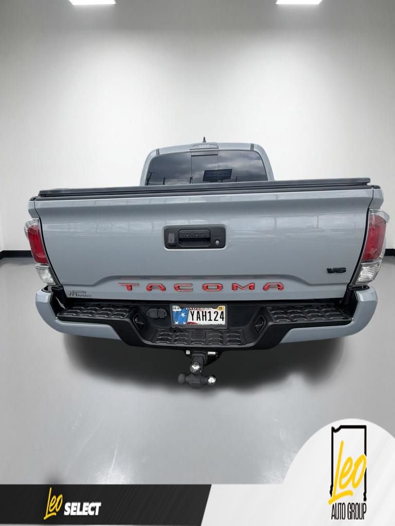 Used 2020 Toyota Tacoma TRD Sport AWD/4WD image 9
