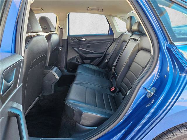 Used 2024 Volkswagen Jetta SE image 16