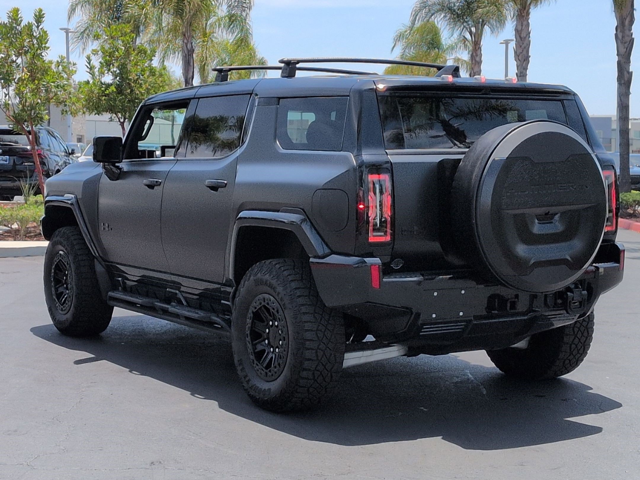 Used 2024 GMC Hummer EV 3X w/ Omega Edition AWD/4WD image 8