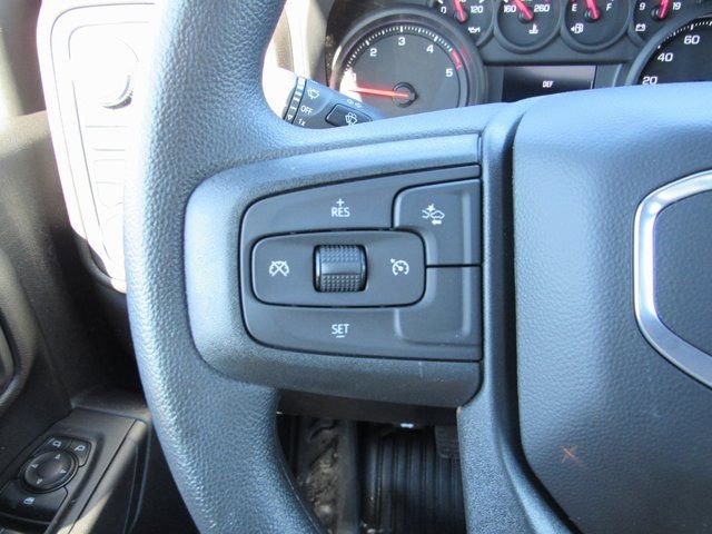 Used 2025 GMC Sierra 2500 Pro w/ Convenience Package image 16