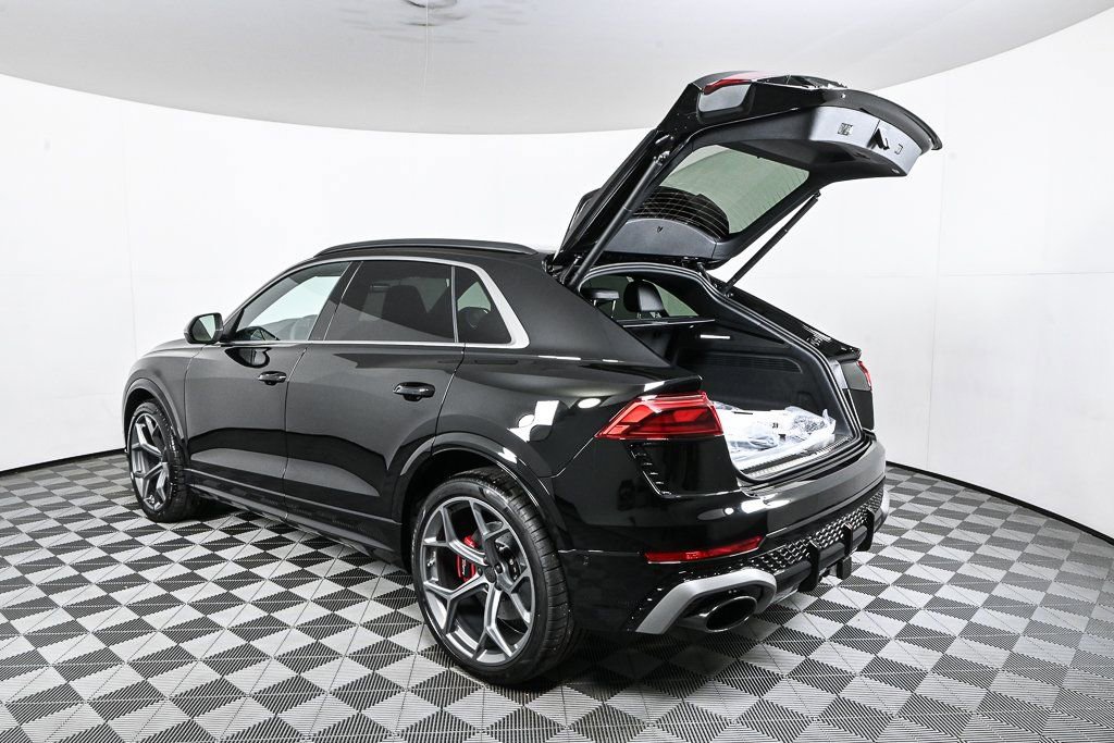 New 2026 Audi RS Q8 performance image 35