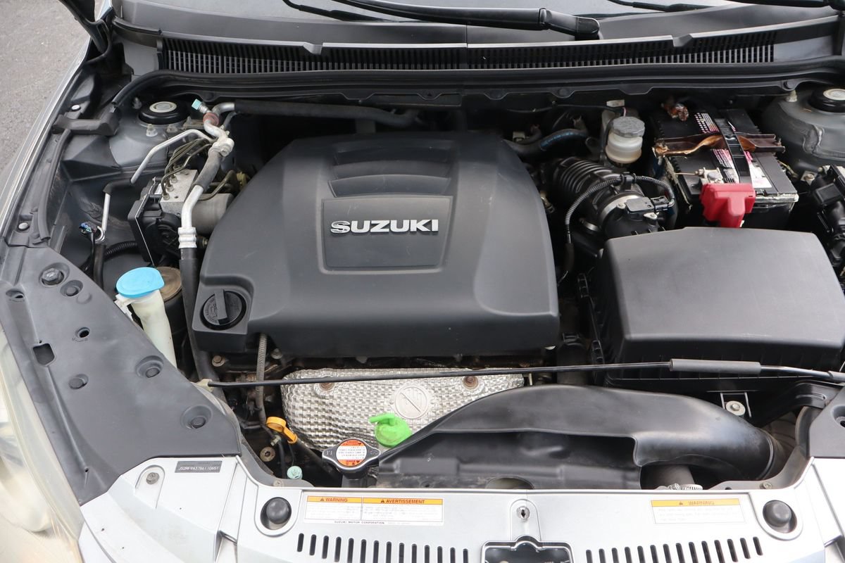 Used 2011 Suzuki Kizashi SE AWD/4WD image 37