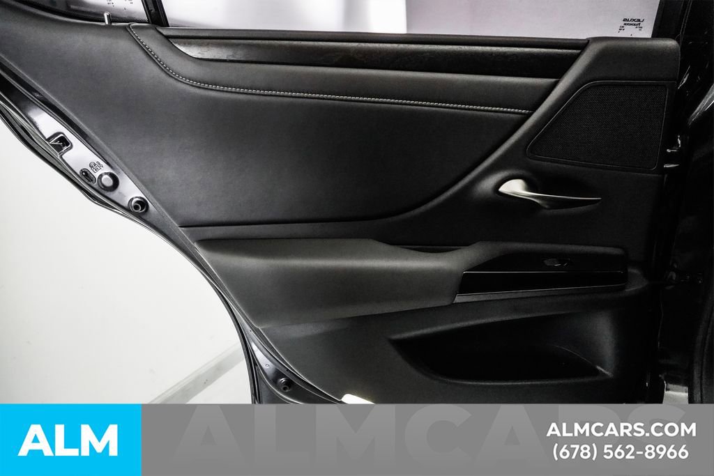 Used 2024 Lexus ES 300h w/ Premium Package image 54