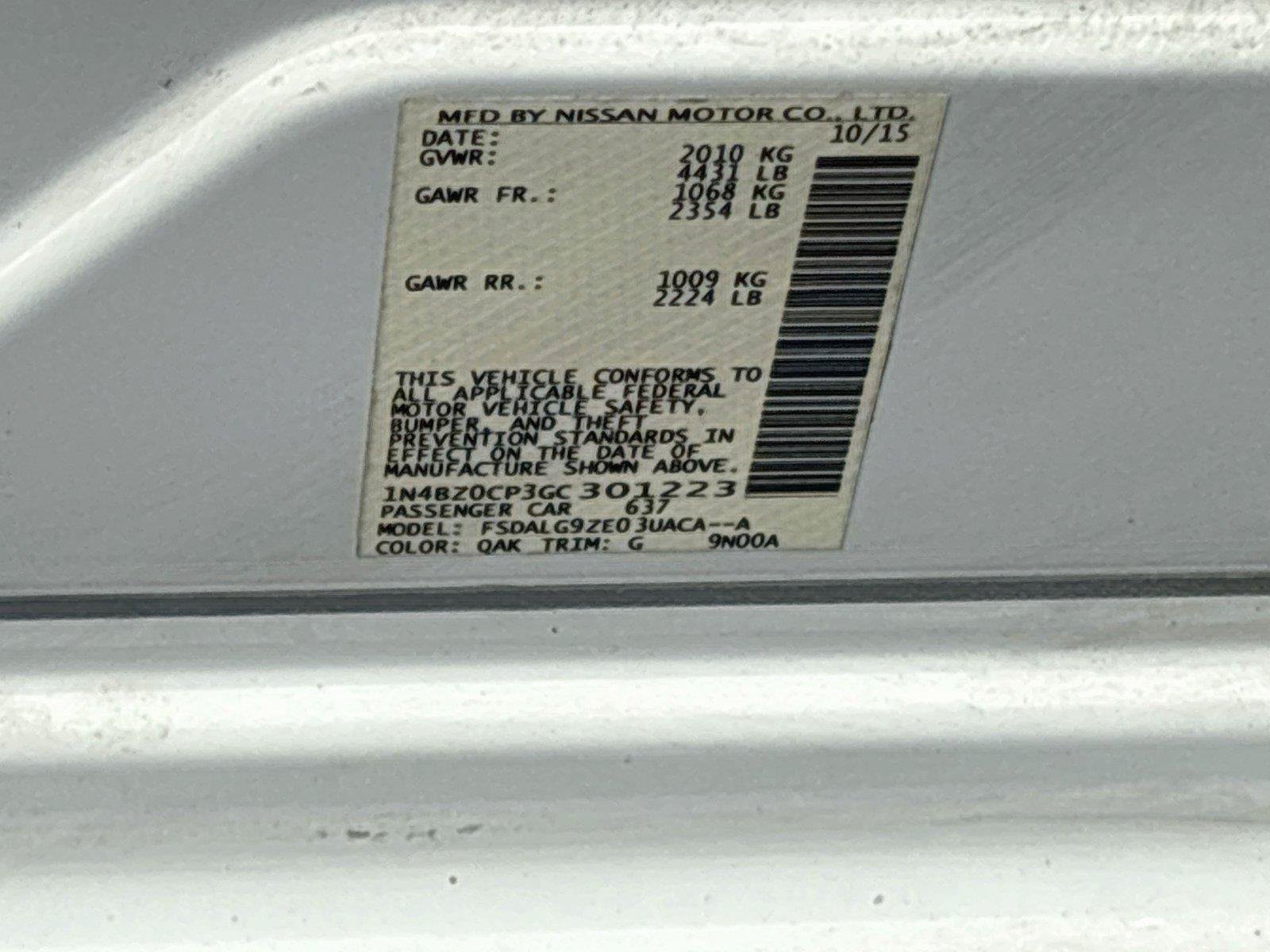 Used 2016 Nissan Leaf SL w/ Premium Package FWD image 30