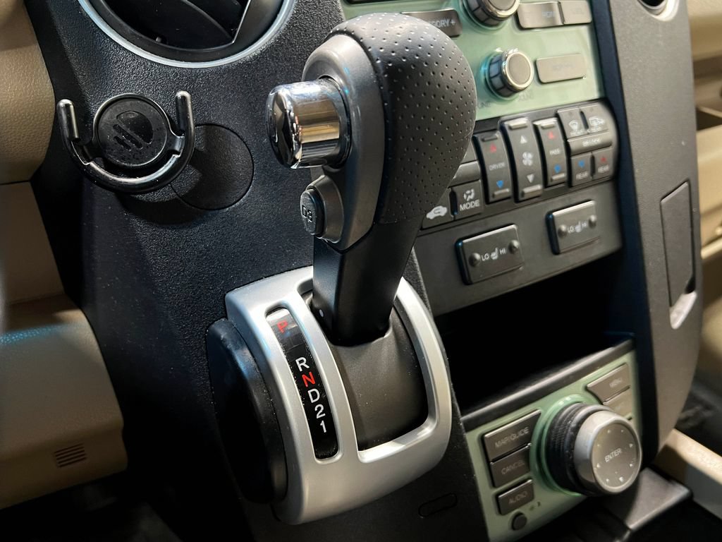 Used 2009 Honda Pilot Touring image 31