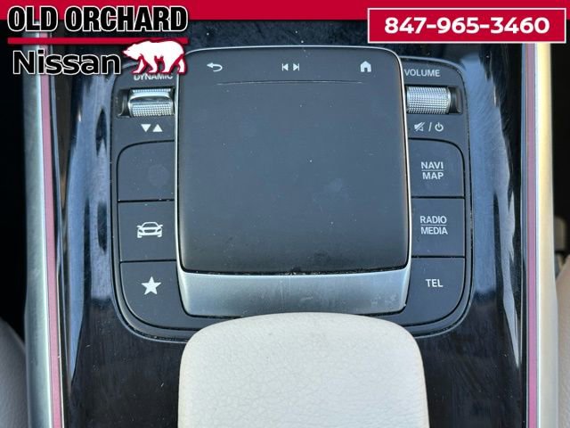 Used 2022 Mercedes-Benz GLB 250 4MATIC w/ Premium Package Lite image 18