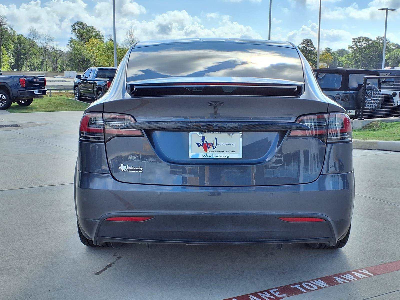 Used 2018 Tesla Model X 75D AWD/4WD image 8
