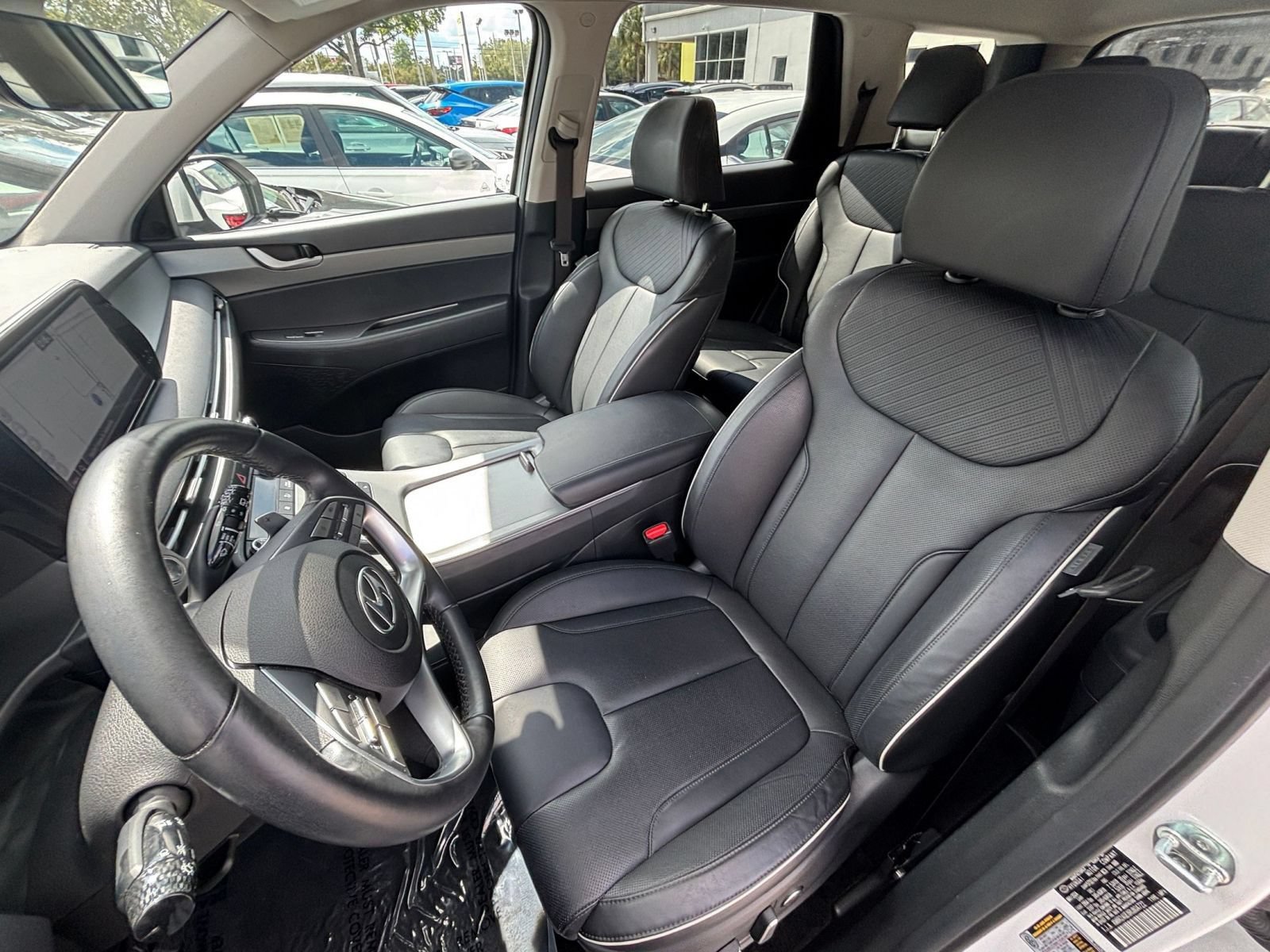 Used 2024 Hyundai Palisade SEL FWD image 39